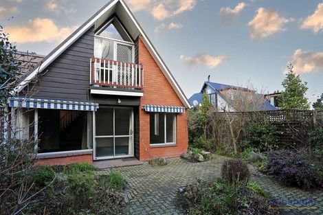 Photo of property in 443 Avonhead Road, Avonhead, Christchurch, 8042