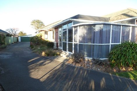 Photo of property in 202 Avonhead Road, Avonhead, Christchurch, 8042