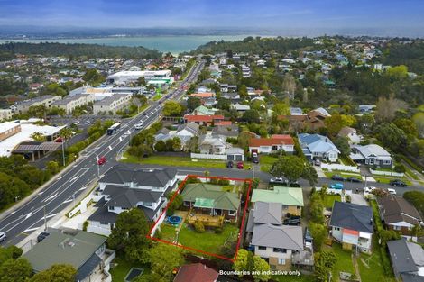 Photo of property in 1 Roseberry Avenue, Birkenhead, Auckland, 0626