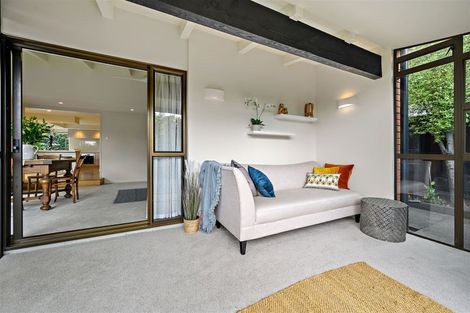 Photo of property in 161 Cashmere Road, Hoon Hay, Christchurch, 8025