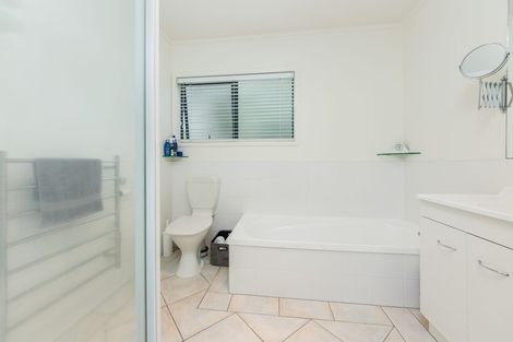 Photo of property in 45/8 Flynn Street, Birkdale, Auckland, 0626