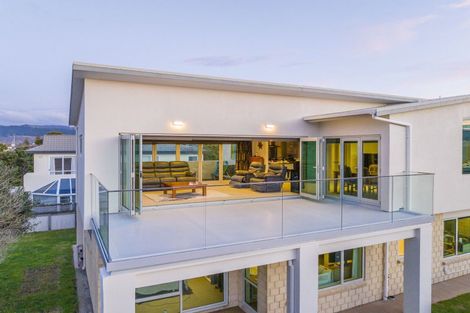 Photo of property in 177a Manly Street, Paraparaumu Beach, Paraparaumu, 5032