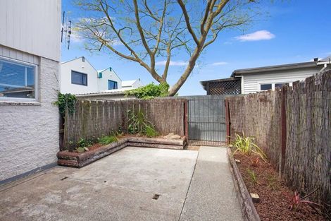 Photo of property in 4/183 Hastings Street East, Waltham, Christchurch, 8023