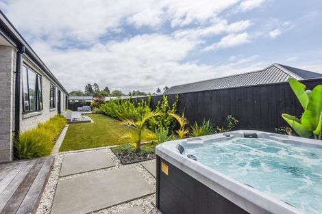 Photo of property in 5 Safre Place, Mapua, 7005