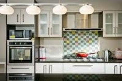 Photo of property in 62 Laurel Oak Drive, Schnapper Rock, Auckland, 0632