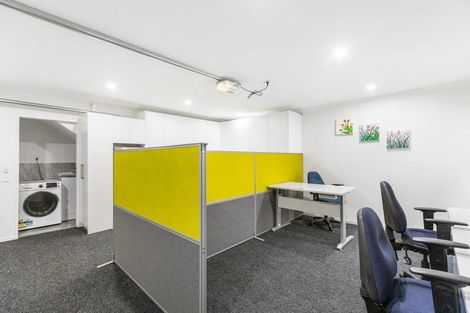 Photo of property in 8b Lynette Place, Mangere, Auckland, 2022