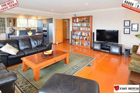 Photo of property in 20 Tawhana Crescent, Red Beach, 0932