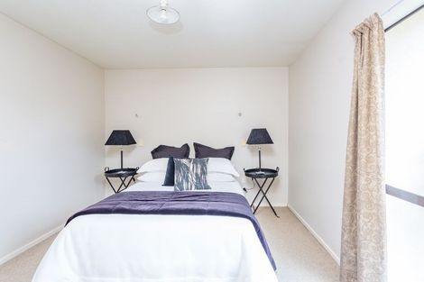 Photo of property in 33b Peverel Street, Riccarton, Christchurch, 8011