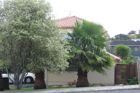 Photo of property in 9 Kenmure Avenue, Forrest Hill, Auckland, 0620
