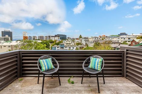 Photo of property in 159 Grant Road, Thorndon, Wellington, 6011