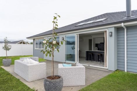 Photo of property in 28 Westwood Avenue, Greytown, 5712