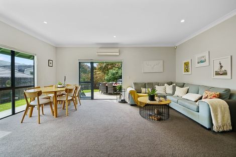 Photo of property in 7u3 Court Road, Tawa, Wellington, 5028