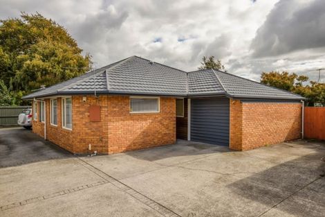 Photo of property in 17d Division Street, Riccarton, Christchurch, 8041