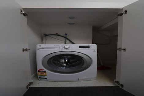 Photo of property in 1036b Colombo Street, St Albans, Christchurch, 8014