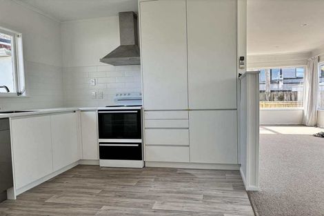Photo of property in 125a Rosario Crescent, Red Beach, 0932