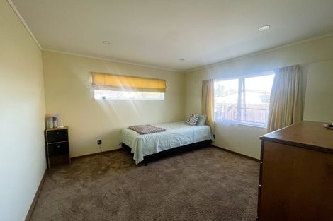 Photo of property in 1 Laredo Grove, Totara Park, Upper Hutt, 5018