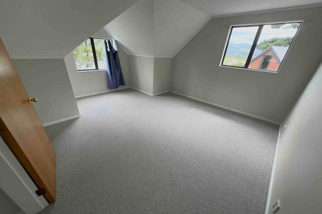 Photo of property in 3 Hastings Grove, Wainuiomata, Lower Hutt, 5014