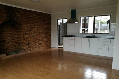 Photo of property in 38 Buller Crescent, Manurewa, Auckland, 2102
