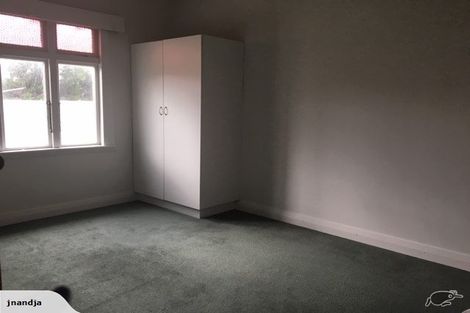 Photo of property in 137 Onepu Road, Lyall Bay, Wellington, 6022