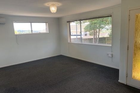 Photo of property in 1/7 Seakens Way, Glen Eden, Auckland, 0602