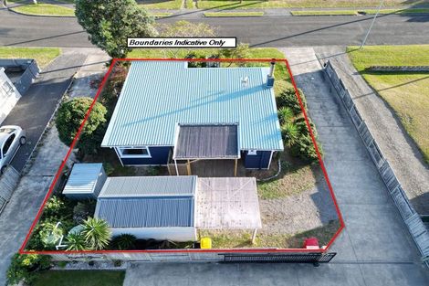 Photo of property in 26 Pratt Avenue, Foxton Beach, Foxton, 4815