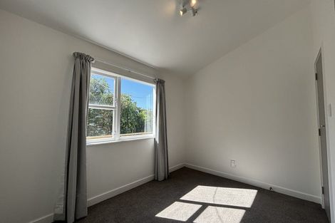 Photo of property in 18 Muri Road, Pukerua Bay, 5026