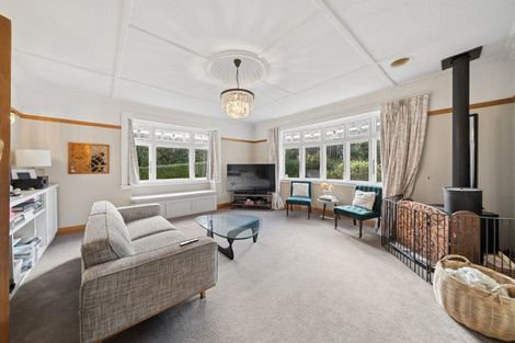 Photo of property in 26 Burma Road, Khandallah, Wellington, 6035