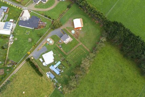 Photo of property in 40 Garth Road, Levin, 5571