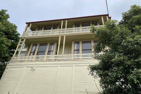 Photo of property in 1/18 Clifton Terrace, Kelburn, Wellington, 6012