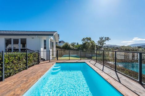 Photo of property in 23 Samwell Drive, Whitby, Porirua, 5024