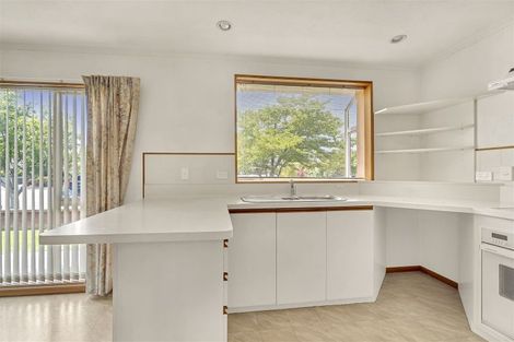 Photo of property in 1/9 Claverley Gardens, Avonhead, Christchurch, 8042