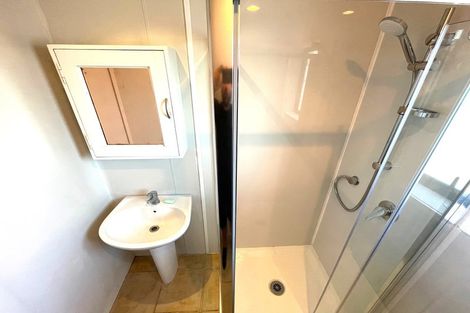 Photo of property in 523 Massey Road, Mangere, Auckland, 2022