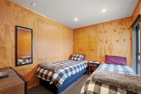 Photo of property in 2/1 The Moorings, Two Mile Bay, Taupo, 3330