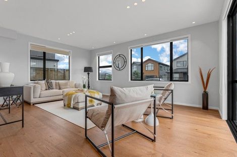 Photo of property in 2 Picnic Point Road, Hobsonville, Auckland, 0616