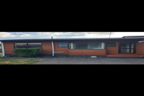 Photo of property in 2/62 Weymouth Road, Manurewa, Auckland, 2102