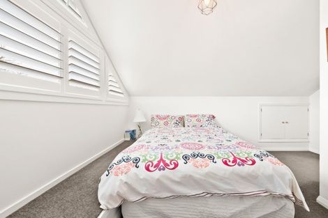 Photo of property in 5 Thornycroft Avenue, Epuni, Lower Hutt, 5011