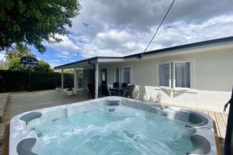 Photo of property in 19 Tahi Terrace, Glen Eden, Auckland, 0602