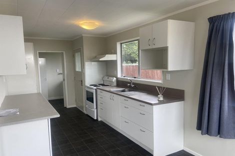 Photo of property in 446f1- Fergusson Drive, Heretaunga, Upper Hutt, 5018