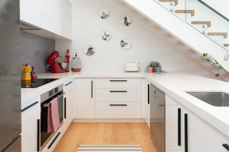 Photo of property in 235u3 Adelaide Road, Newtown, Wellington, 6021