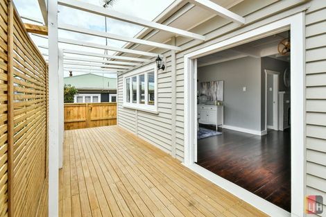 Photo of property in 1/24 Great South Road, Papakura, 2110