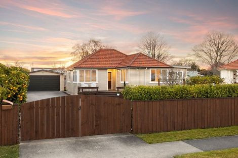 Photo of property in 16 Robinson Street, Cambridge, 3434