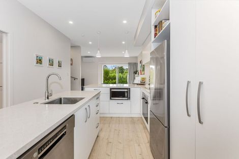 Photo of property in 34 Koreke Close, Kenepuru, Porirua, 5022