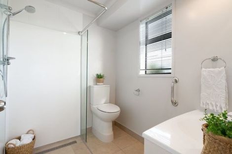 Photo of property in 58 Gibson Place, Papamoa Beach, Papamoa, 3118