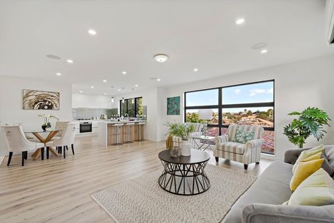 Photo of property in 11 Tawapou Close, Massey, 0614