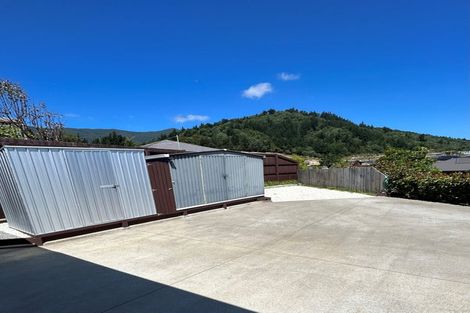 Photo of property in 2 Pukeko Place, Picton, 7220