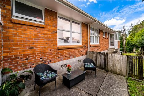 Photo of property in 2/303 Rangatira Road, Beach Haven, Auckland, 0626