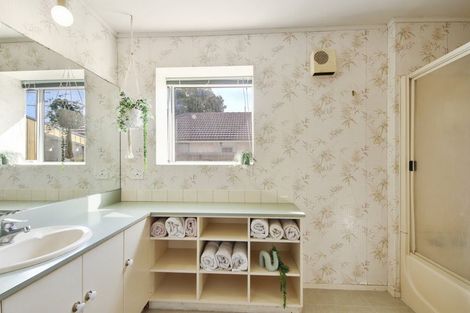 Photo of property in 24 Woodend Road, Woodend, 7610