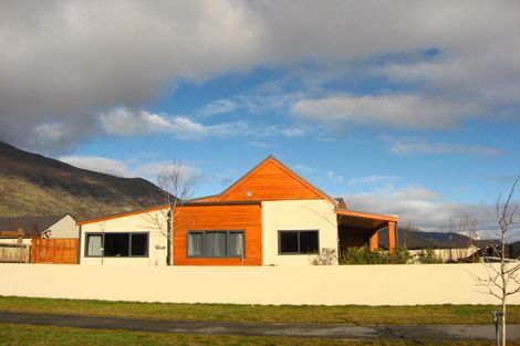 Photo of property in 49 Hope Avenue, Lake Hayes, Queenstown, 9304