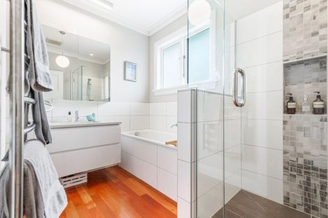 Photo of property in 10 Sunderland Avenue, Hobsonville, Auckland, 0616