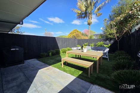 Photo of property in 8/20 Moor Avenue, Te Atatu Peninsula, Auckland, 0610